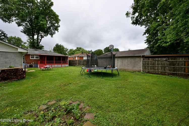 Listing Image 32