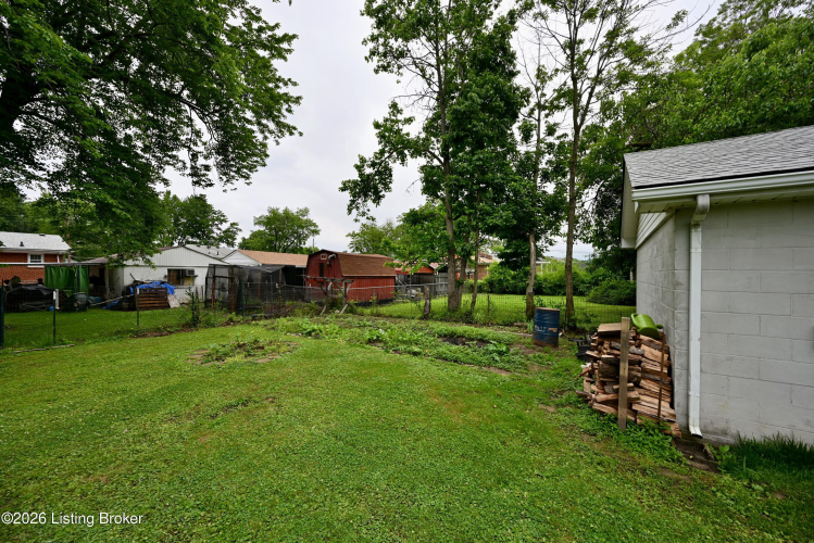 Listing Image 33