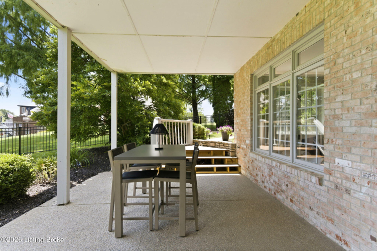 Listing Image 115
