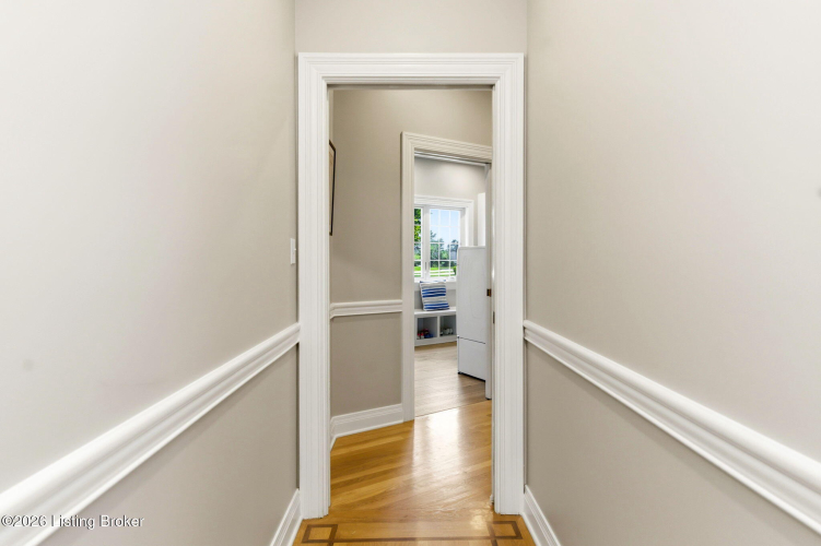 Listing Image 56