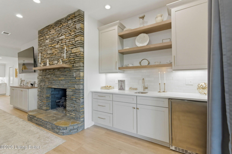 Listing Image 87