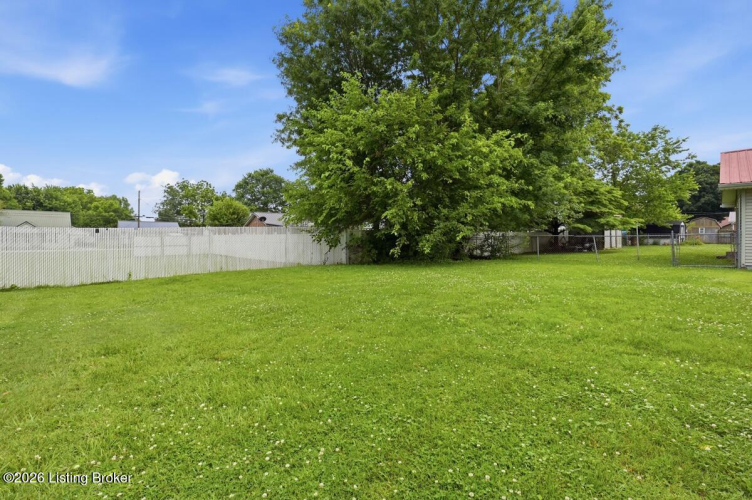 Listing Image 18