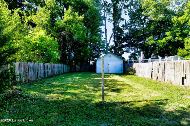 Listing Image 11