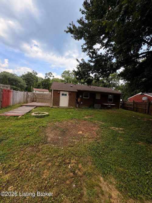 Listing Image 14
