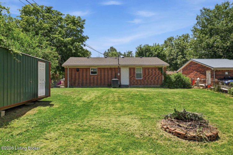 Listing Image 18