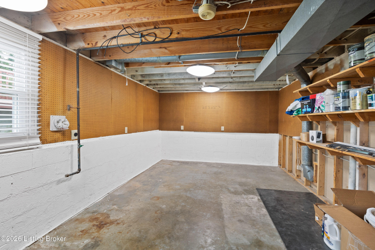 Listing Image 27