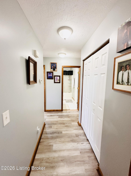 Listing Image 54