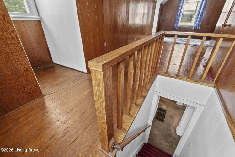 Listing Image 16