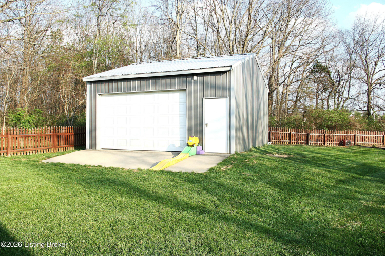 Listing Image 28