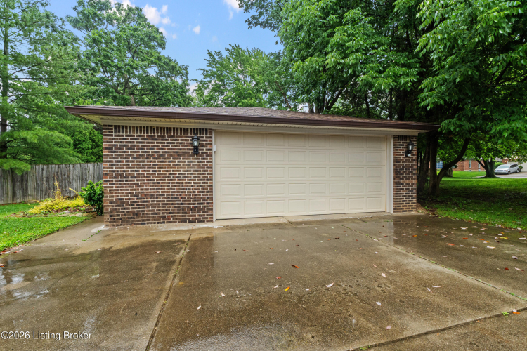 Listing Image 26
