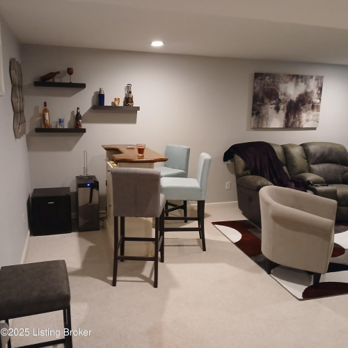 Listing Image 47