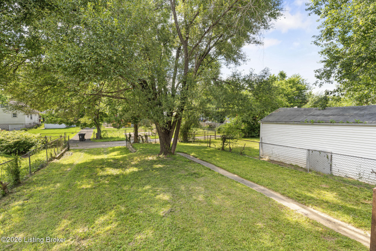 Listing Image 32
