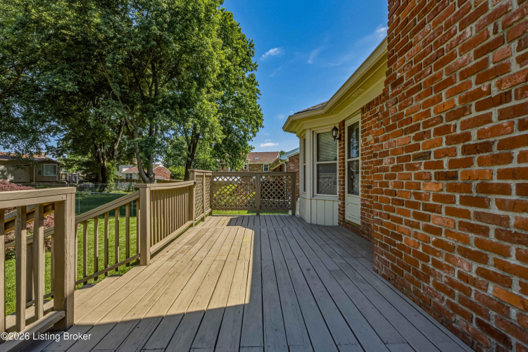 Listing Image 32