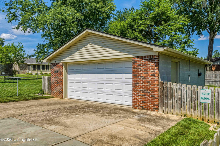 Listing Image 34