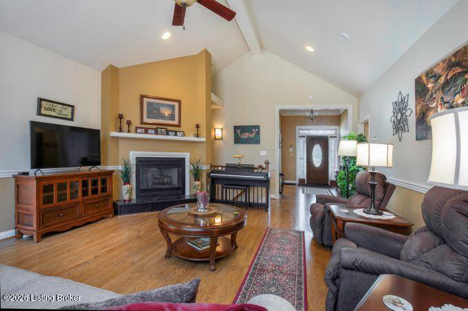 Listing Image 10