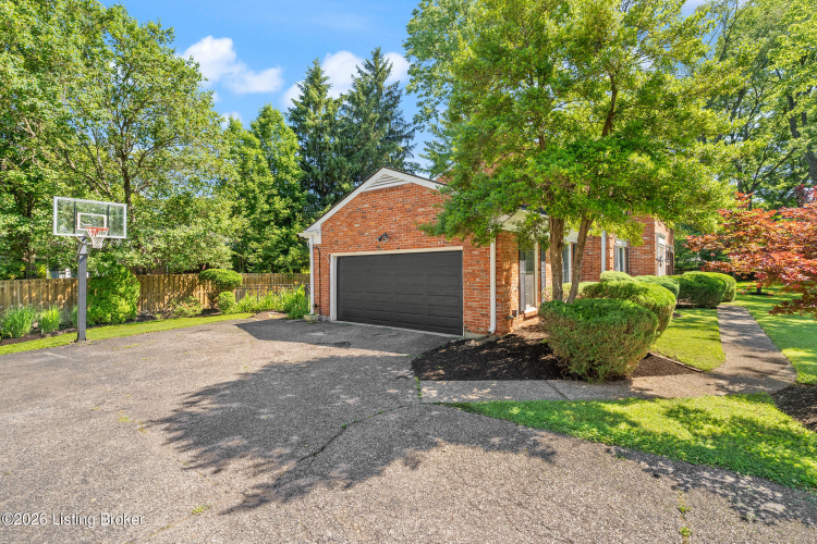 Listing Image 56