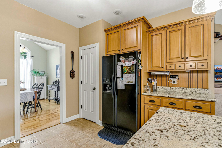 Listing Image 13