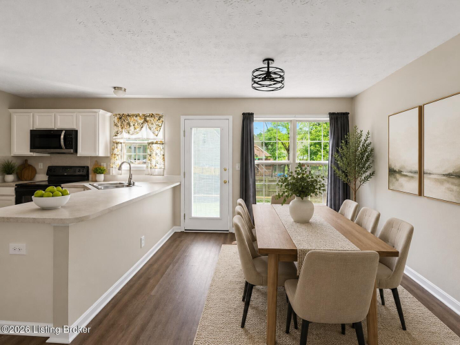 Listing Image 15
