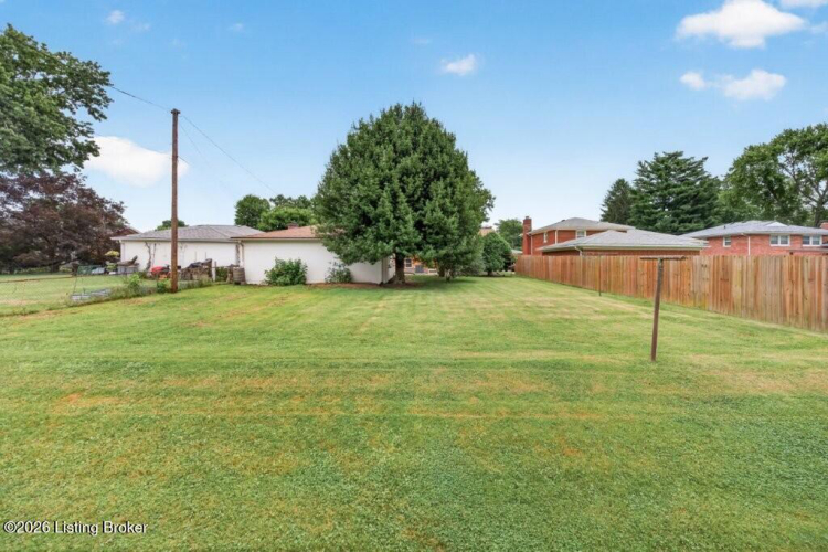 Listing Image 30
