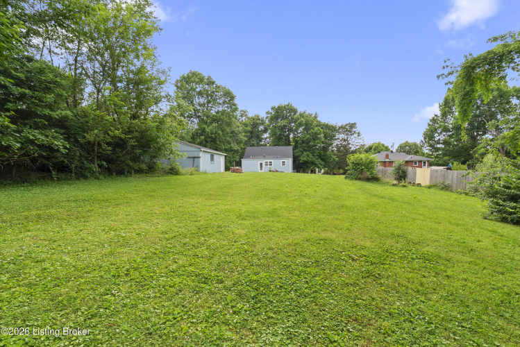 Listing Image 28