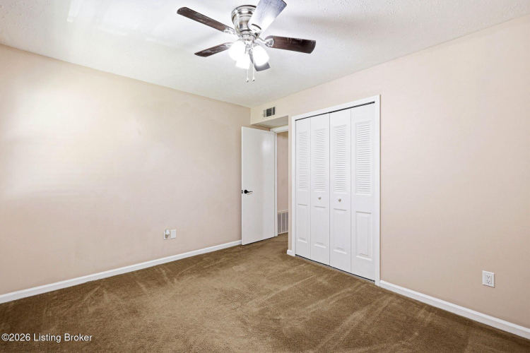 Listing Image 24