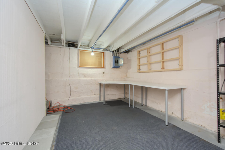 Listing Image 37