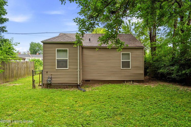 Listing Image 18