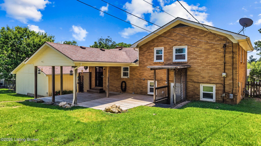 Listing Image 4