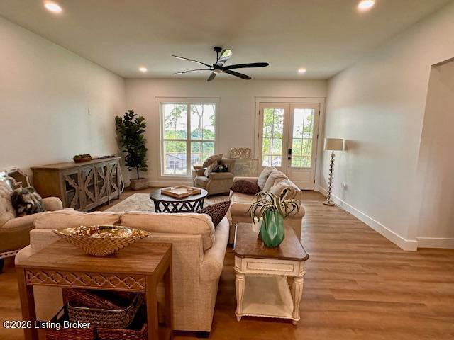 Listing Image 15