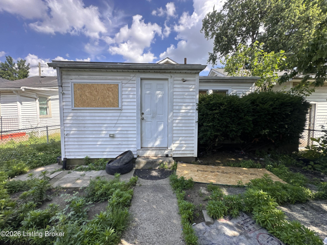Listing Image 12