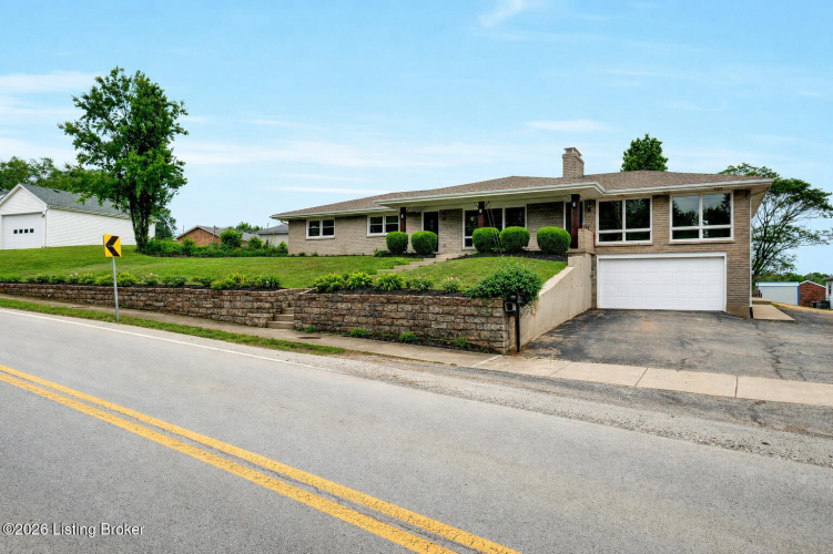 Listing Image 32