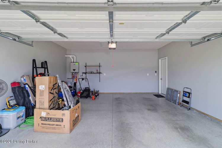 Listing Image 29