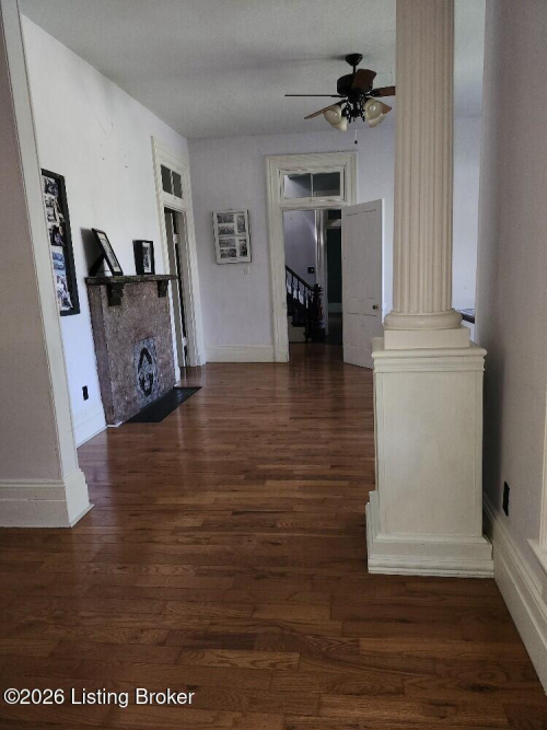 Listing Image 13