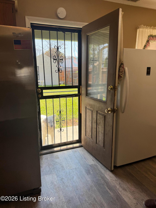 Listing Image 22