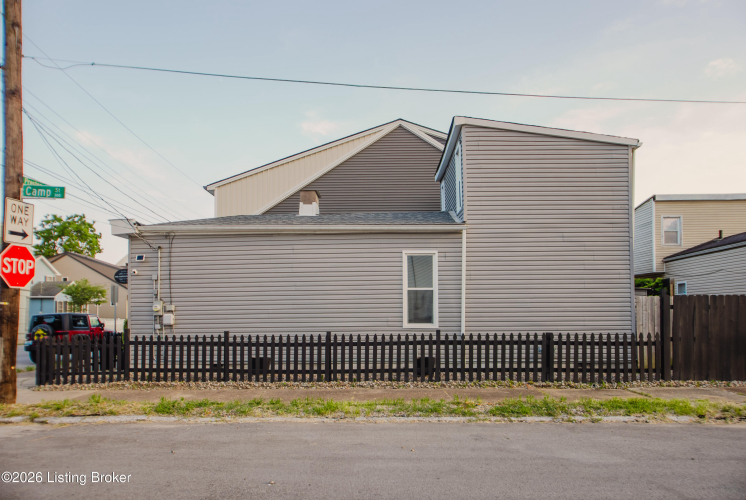 Listing Image 27