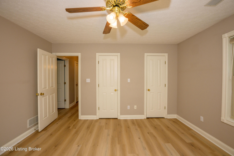 Listing Image 65
