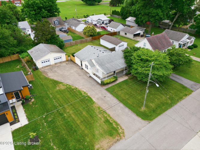 Listing Image 40