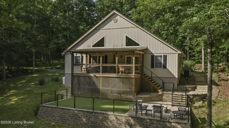Listing Image 4