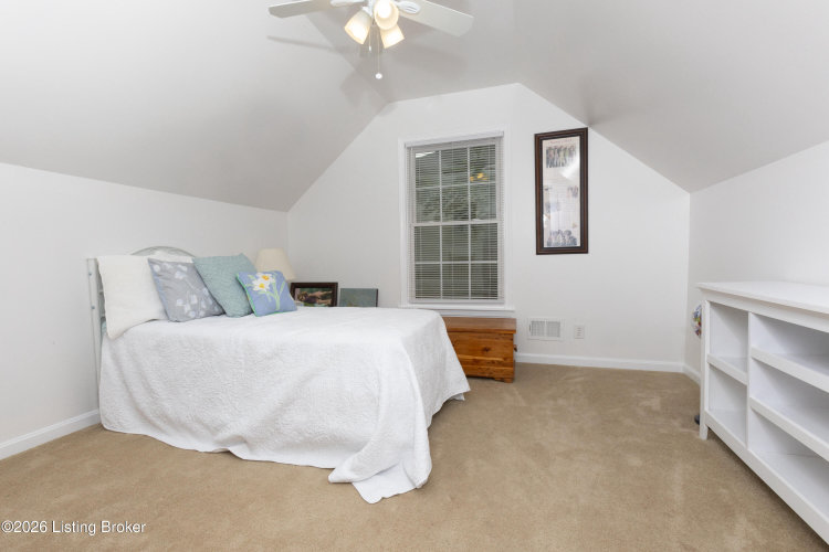 Listing Image 29