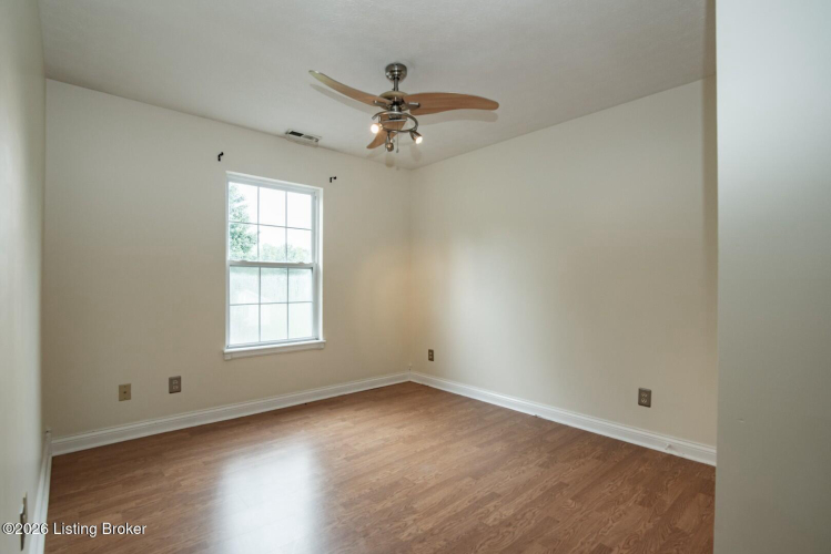Listing Image 54