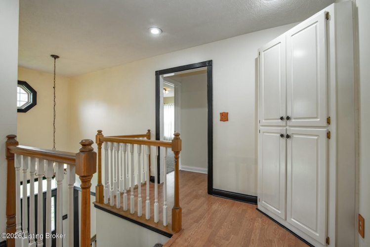 Listing Image 56