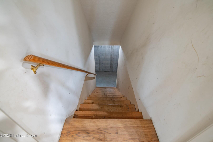 Listing Image 69