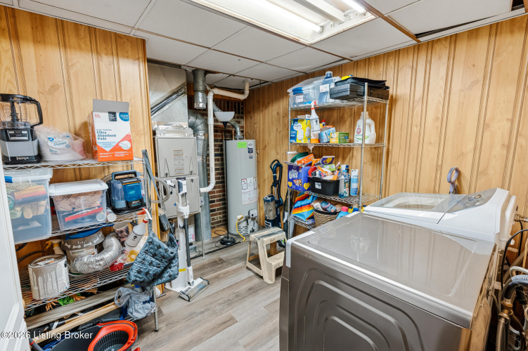 Listing Image 30