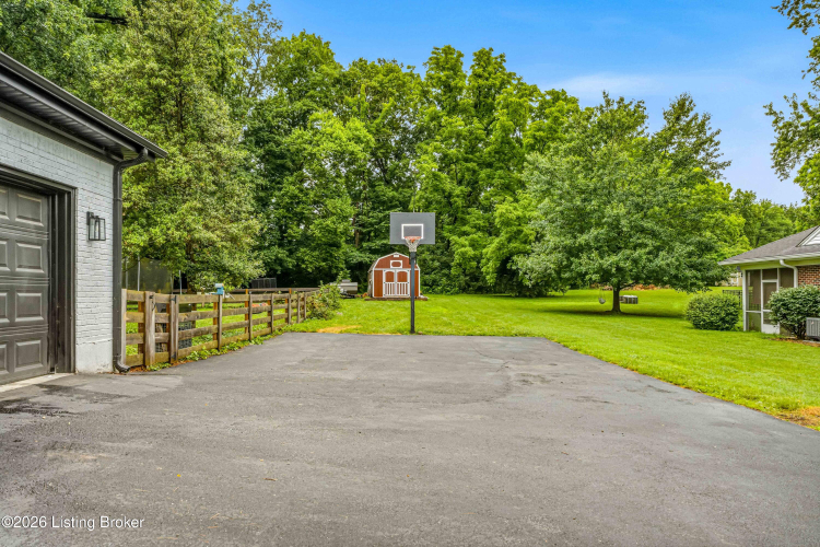 Listing Image 58