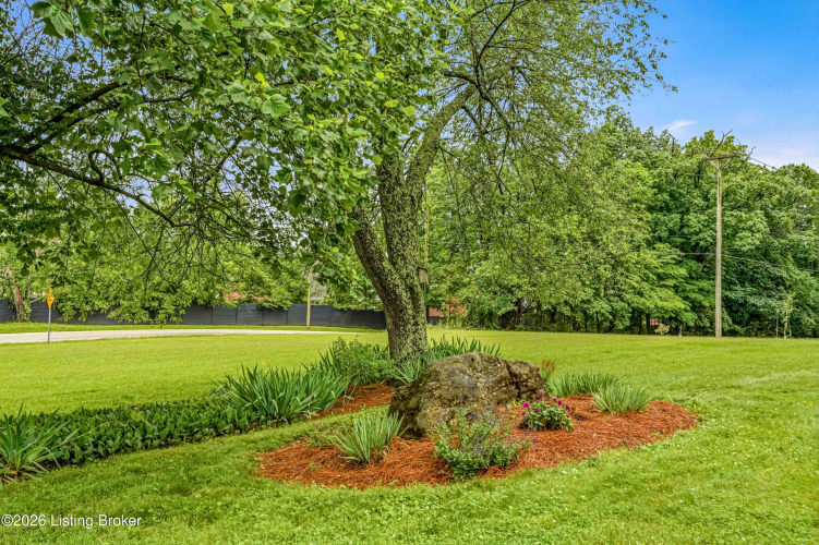Listing Image 59