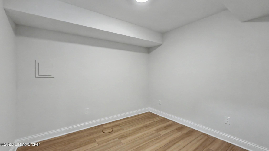 Listing Image 56