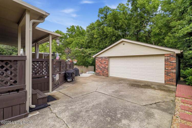 Listing Image 54