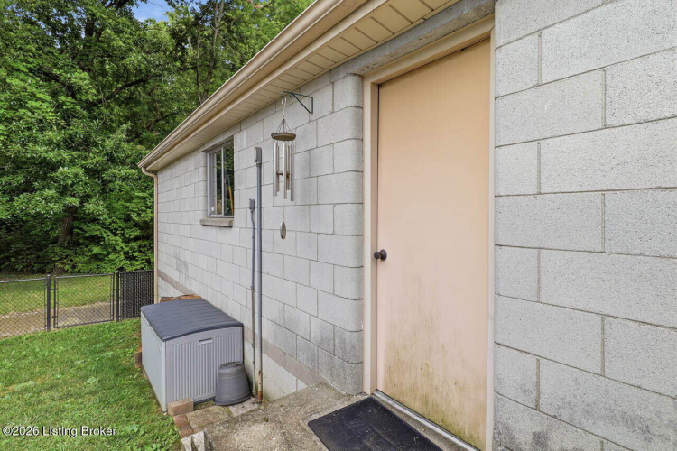Listing Image 55