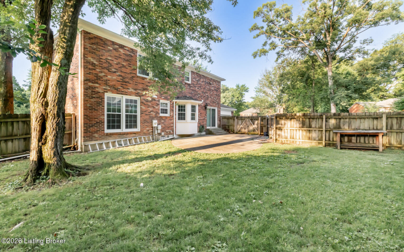 Listing Image 12