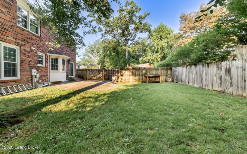 Listing Image 14